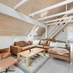 Hébergement de vacances Three-bedroom In Hvide Sande *