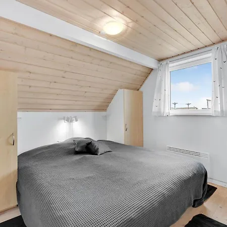 بيت للعطل Three-bedroom In Hvide Sande Bjerregård